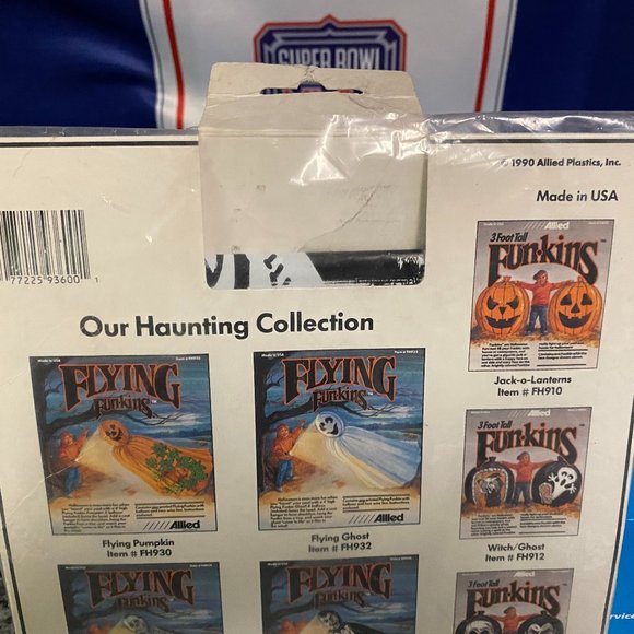 Vintage Halloween Vampire Flying Funkins - Picture 4 of 6